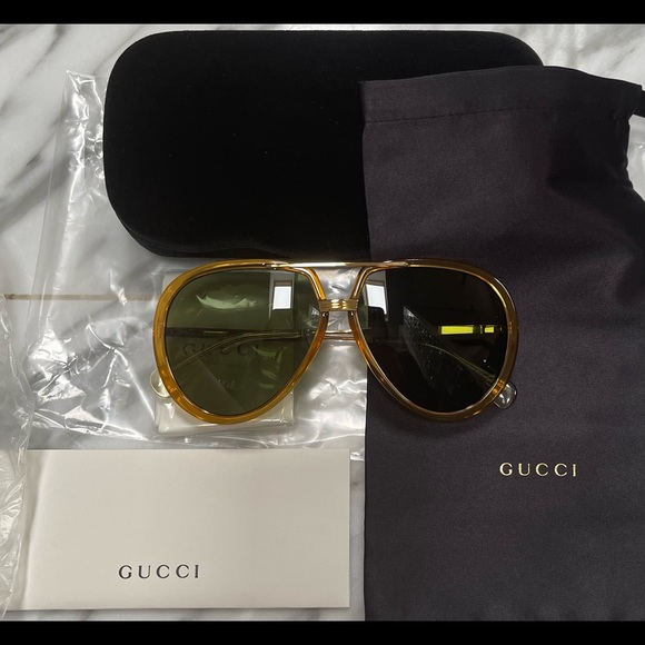 GUCCI UNISEX AVIATOR PILOT SHAPED SUNGLASSES WITH GREEN LENSES 2023 TOP COLOR - Picture 6 of 16